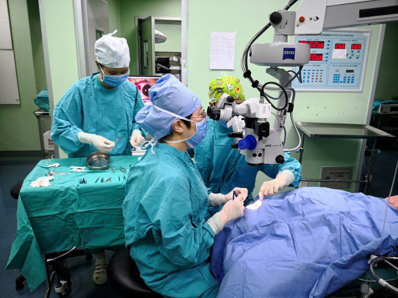 手术.jpg 手术.jpg